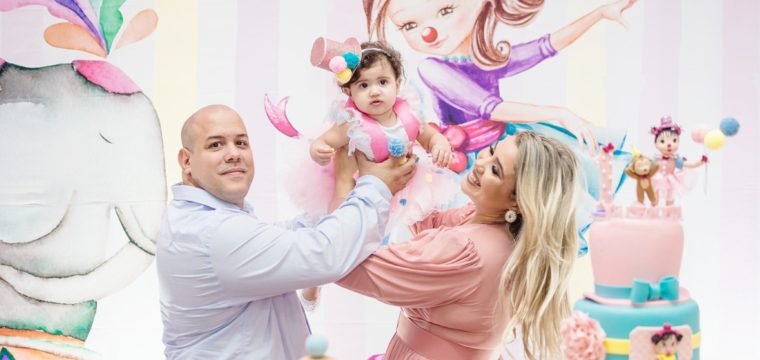 Valentina comemora 18 meses