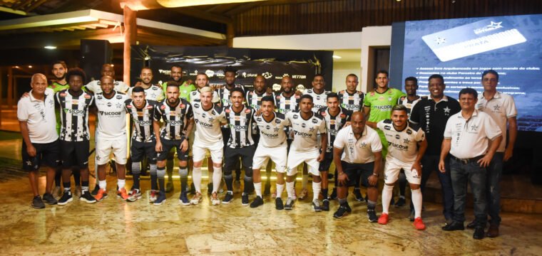 Estrela apresenta elenco para a reta final do Campeonato Capixaba
