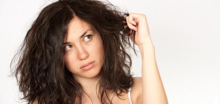 O que é o efeito platô nos cabelos (e é real?)