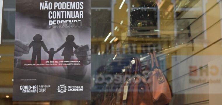Campanha de conscientização contra Covid-19 é realizada no comércio de Cachoeiro