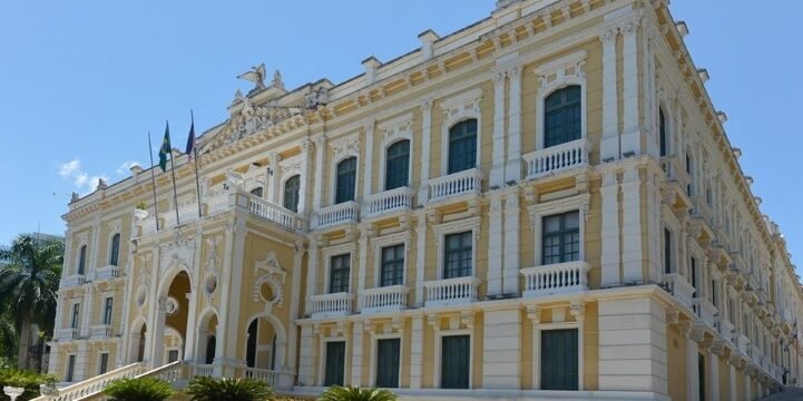 Governo do Estado decreta ponto facultativo nos dias 24 e 31 de dezembro