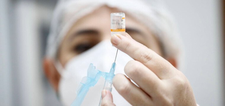 Estado recebe doses para dar continuidade à vacinação contra a Covid-19
