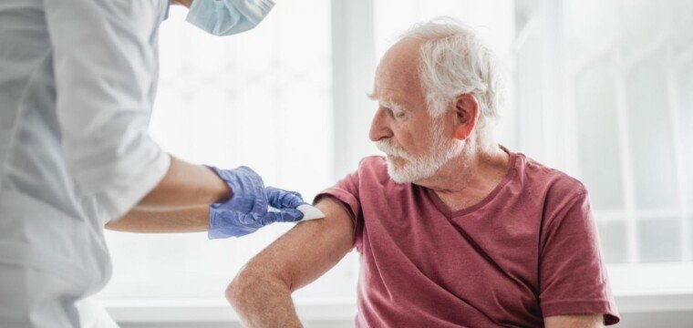Novo agendamento telefônico de vacina para pessoas de 60 a 79 anos