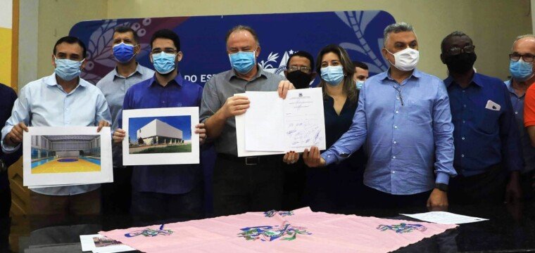 Governador anuncia novos investimentos em Cachoeiro de Itapemirim