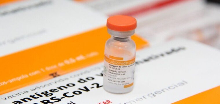 Cachoeiro recebe 1.100 doses de CoronaVac para segunda aplicação
