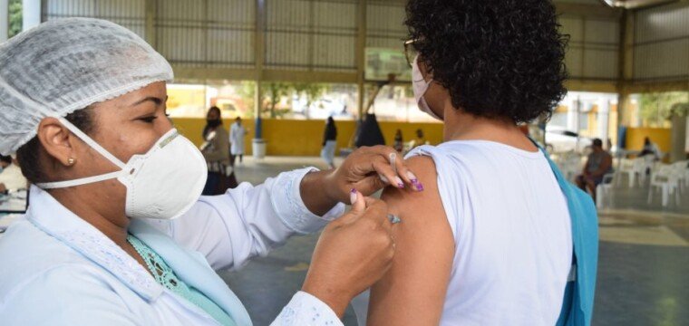 Cachoeiro ultrapassa 150 mil doses de vacina contra Covid-19 aplicadas