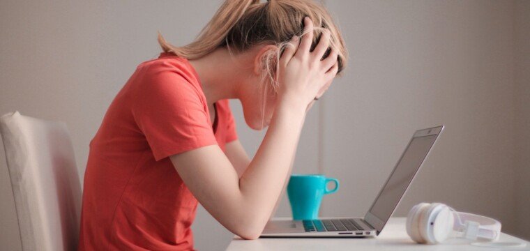 Produtividade tóxica: home office aumenta casos de exaustão por trabalho