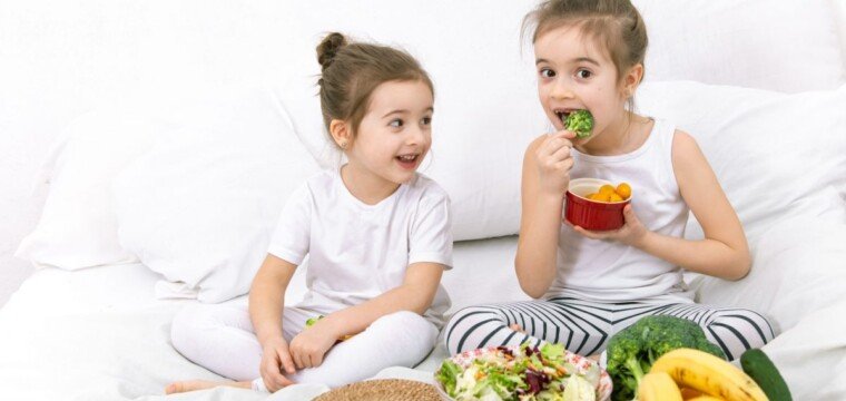 Livro desenvolvido pela Unimed traz dicas e receitas para alimentação saudável na infância
