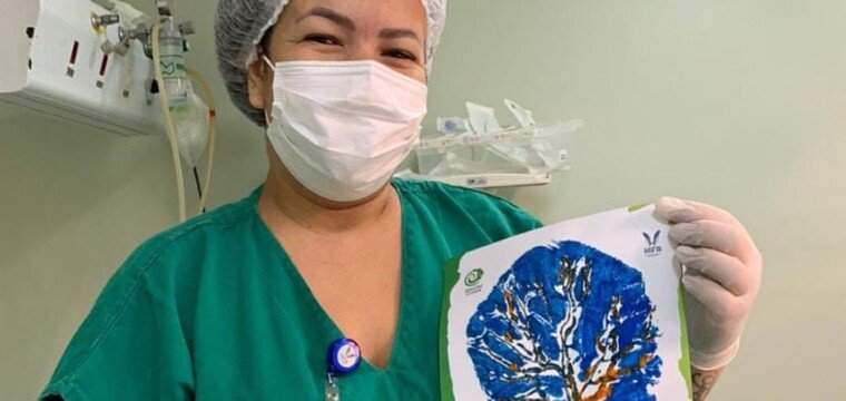 HIFA inicia projeto que carimba placenta como lembrança do parto
