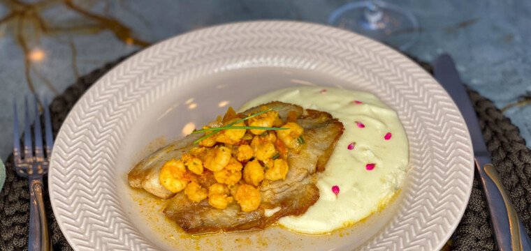 Filé de Peixe com Molho de Camarão