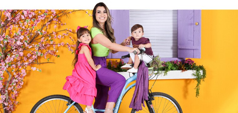 Em homenagem ao dia das Mães, Brunna Castello com seus filhos, Théo e Ana Luísa.