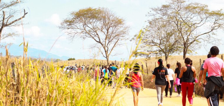 Caminhada turística levou 600 pessoas ao interior de Cachoeiro