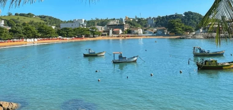 Festival de cervejas artesanais e feira de negócios turísticos movimentam Anchieta