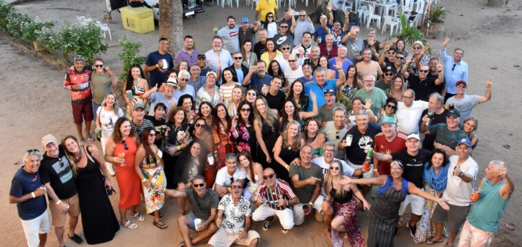 Festa Anos 80 em Marataízes