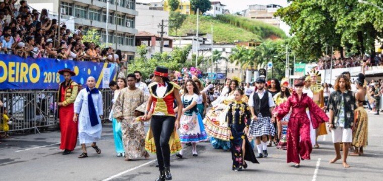 Festa de Cachoeiro: retorno do desfile marca programação solene do evento