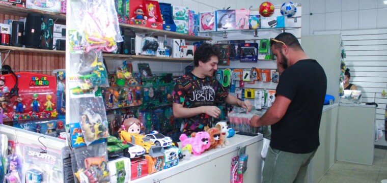 Mercado da Pedra é novo endereço dos comerciantes do Shopping Popular