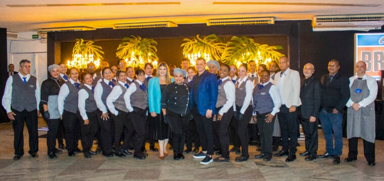 Pablo’s Buffet brilha mais uma vez no Baile do Jaraguá com sabor, elegância e excelência