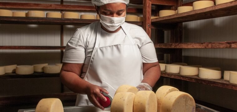 Queijarias capixabas premiadas em evento nacional valorizam o turismo de experiência no Espírito Santo
