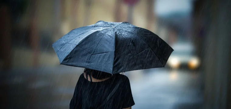 Feriado da Consciência Negra terá chuva no ES com chegada de frente fria