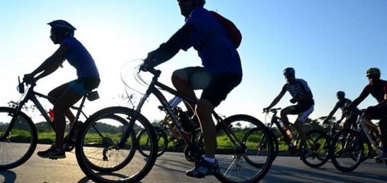 Semesp realiza Passeio Ciclístico de Carnaval em Cachoeiro de Itapemirim