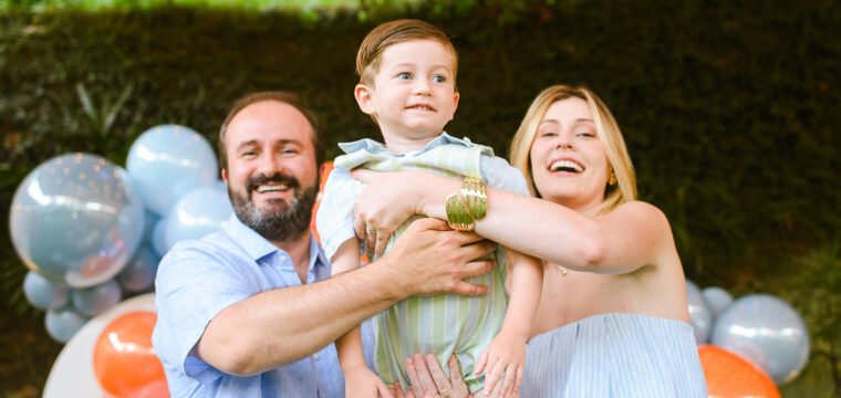 O maravilhoso casal Dra. Inara Dardengo e Dr. Ricardo Dardengo celebrou, com muita alegria, o aniversário do pequeno Rafael