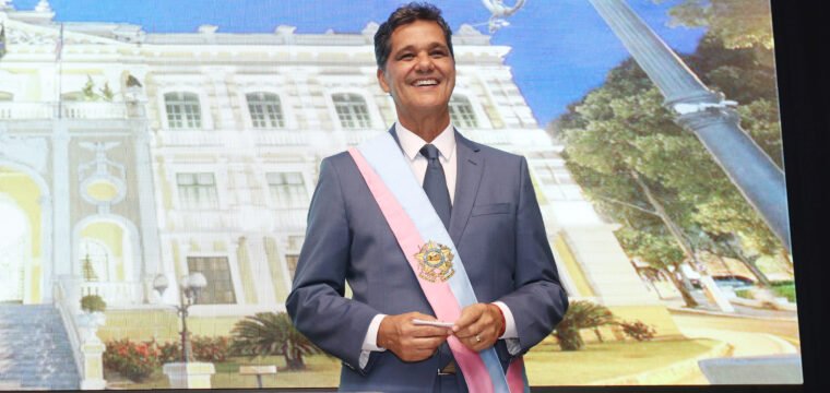 Posse de Ricardo reúne autoridades e público na Assembleia Legislativa