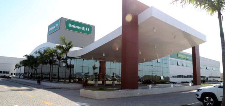 Unimed Sul Capixaba firma parceria com programa federal Agora tem Especialistas