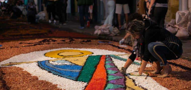 Castelo transforma fé em arte e prepara grandiosa celebração de Corpus Christi