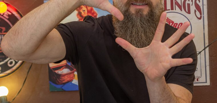Uma década de tradição: Barbearia Loredo celebra 10 anos de história e pioneirismo