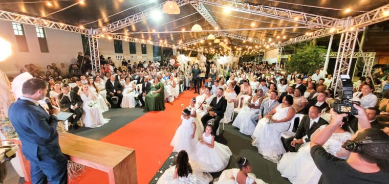 Casamento Comunitário celebra o amor e emociona Cachoeiro