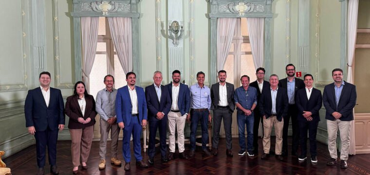 Governo do ES firma parceria para implantar primeiro ponto de abastecimento de biometano e GNV em garagens