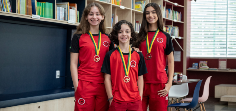 Maple Bear Cachoeiro estimula raciocínio lógico com participação na Olimpíada Canguru de matemática